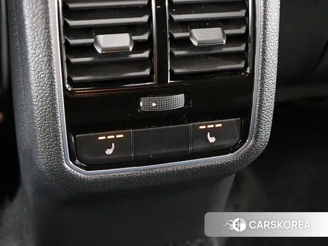 Volkswagen The New Passat 2018 Белый из Кореи, фото 3