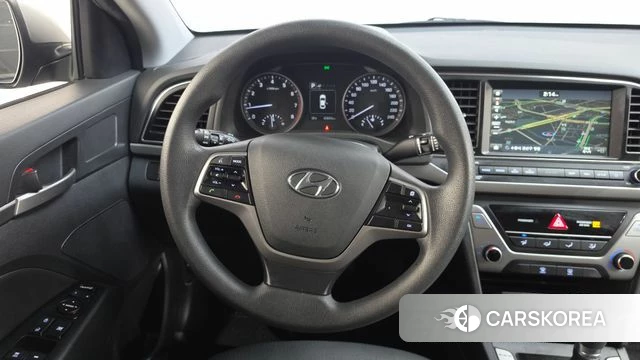 Hyundai Avante AD 2018 Серый из Кореи, фото 3