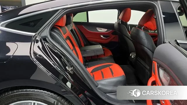 Mercedes-Benz AMG GT 2024 Черный из Кореи, фото 3