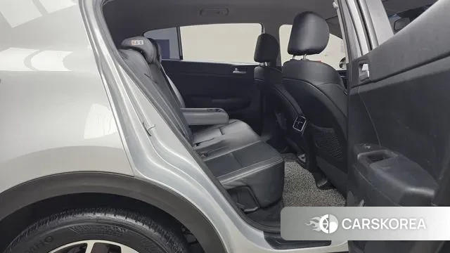 Kia Sportage The Bold 2019 Серебряный из Кореи, фото 3