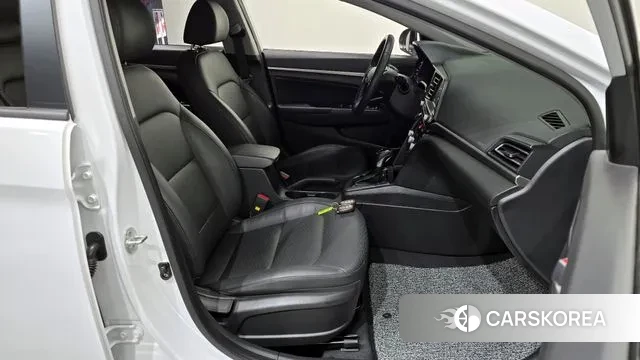 Hyundai The New Avante AD 2019 Белый из Кореи, фото 3