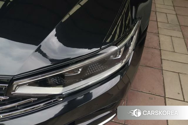 Volkswagen Magotan 2023 Черный из Китая, фото 3