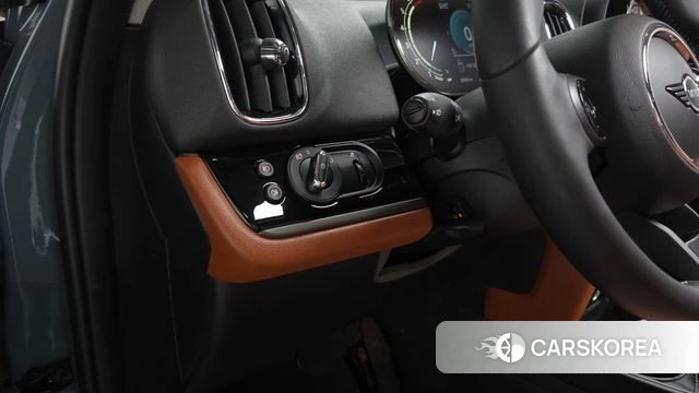 Mini Cooper S Countryman 2022 Небесно-голубой из Кореи, фото 3