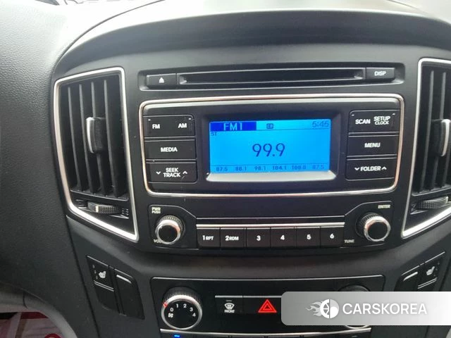 Hyundai The New Grand Starex 2019 Серебряный из Кореи, фото 3