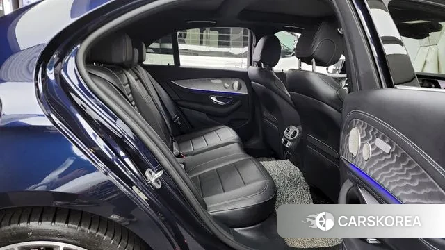 Mercedes-Benz E-Class W213 2022 Синий из Кореи, фото 3