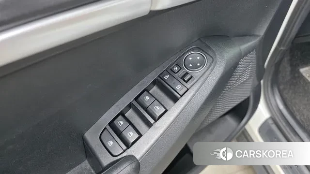 Kia Seltos 2022 Белый из Кореи, фото 3