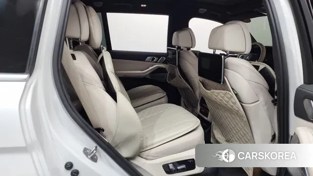 BMW X7 (G07) 2021 Белый из Кореи, фото 3