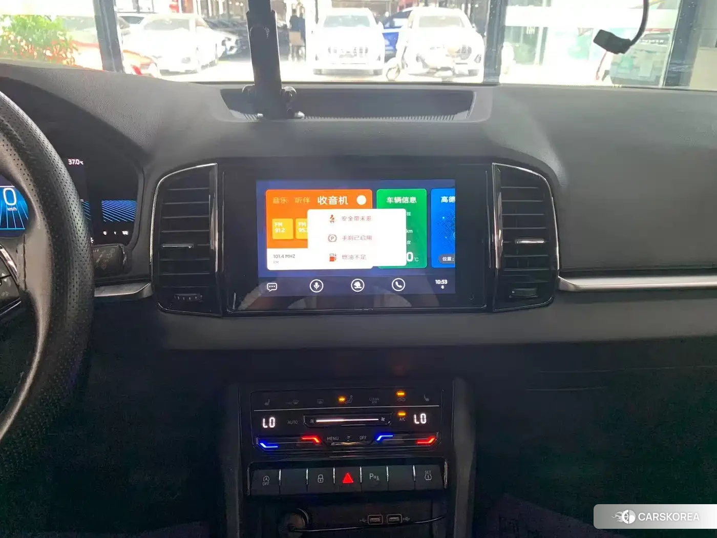 Skoda Karoq 2022 Черный из Китая, фото 3