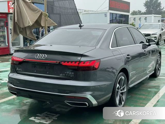 Audi A4L 2021 Темно-серый из Китая, фото 3