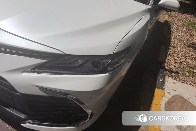 Toyota Camry 2023 Белый из Китая, фото 3