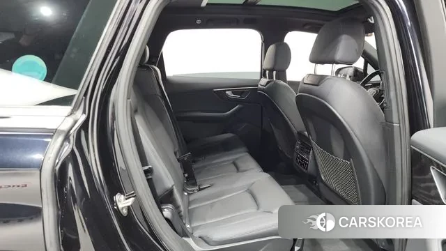 Audi Q7 (4M) 2021 Черный из Кореи, фото 3