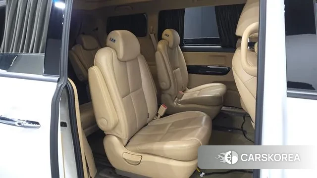 Kia The New Carnival 2018 Белый из Кореи, фото 3