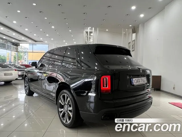 Rolls-Royce Cullinan 2023 Черный из Кореи, фото 3
