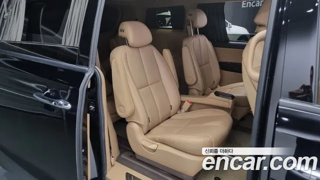 Kia The New Carnival 2020 Черный из Кореи, фото 3