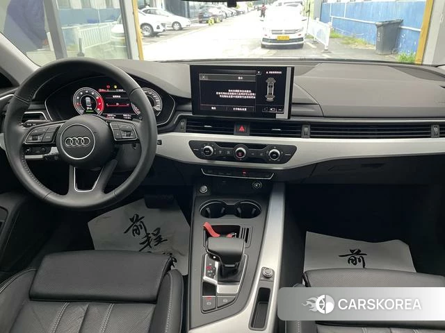 Audi A4L 2021 Темно-серый из Китая, фото 3