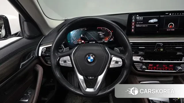 BMW 5 Series (G30) 2020 Белый из Кореи, фото 3