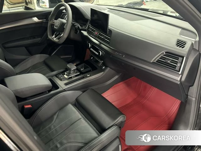 Audi Q5L 2024 Черный из Китая, фото 3