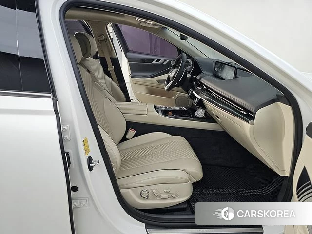 Genesis G80 (RG3) 2022 Белый из Кореи, фото 3