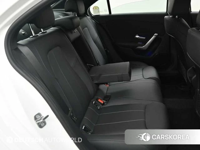 Mercedes-Benz A-Class W177 2025 Белый из Кореи, фото 3