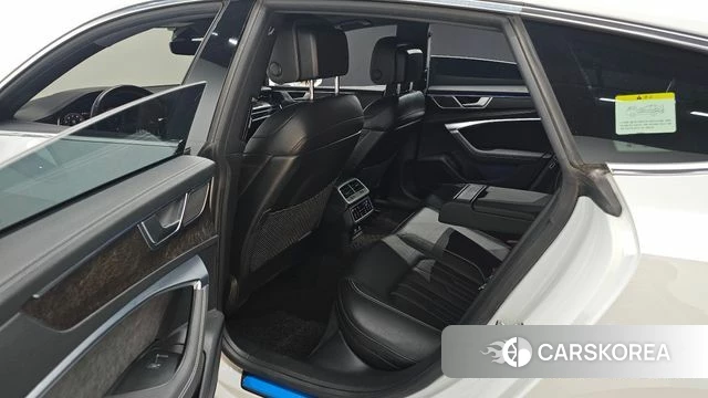 Audi A7 (4K) 2020 Белый из Кореи, фото 3