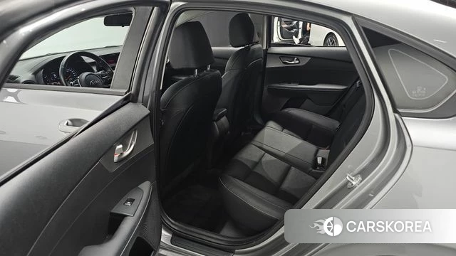 Kia Come New K3 2020 Серебристо-серый из Кореи, фото 3