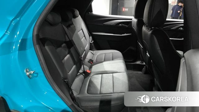 Chevrolet (GM Daewoo) Trailblazer 2021 Небесно-голубой из Кореи, фото 3