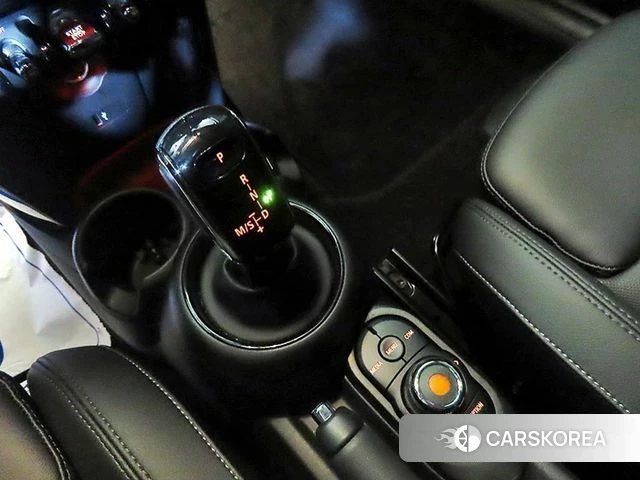 Mini Cooper 2020 Черный из Кореи, фото 3
