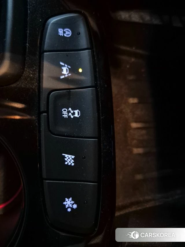 Chevrolet (GM Daewoo) Trailblazer 2021 Синий из Кореи, фото 3