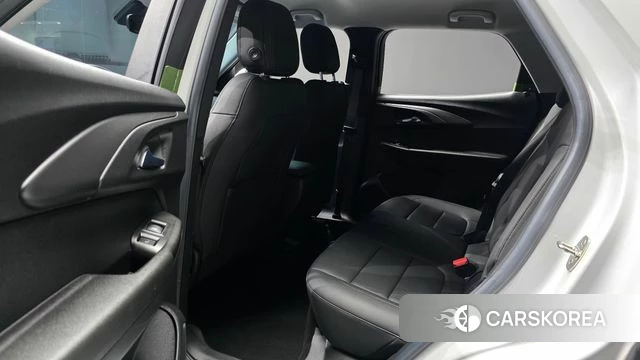 Chevrolet (GM Daewoo) Trailblazer 2022 Белый из Кореи, фото 3