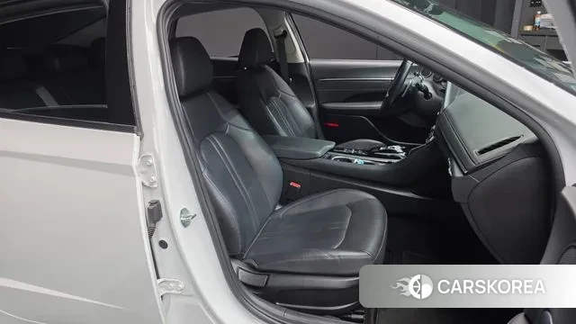 Hyundai Sonata (DN8) 2021 Белый из Кореи, фото 3