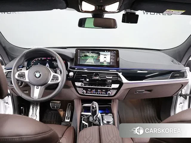 BMW 6 Series GT (G32) 2024 Белый из Кореи, фото 3