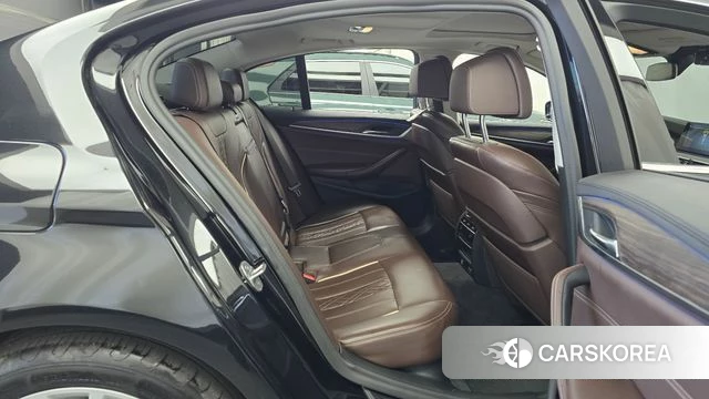 BMW 5 Series (G30) 2020 Черный из Кореи, фото 3