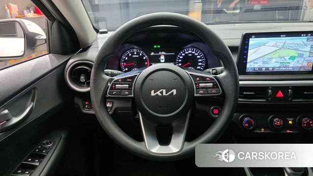 Kia The New K3 2nd generation 2022 Белый из Кореи, фото 3