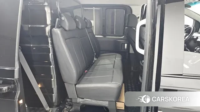 Hyundai Staria 2024 Черный из Кореи, фото 3