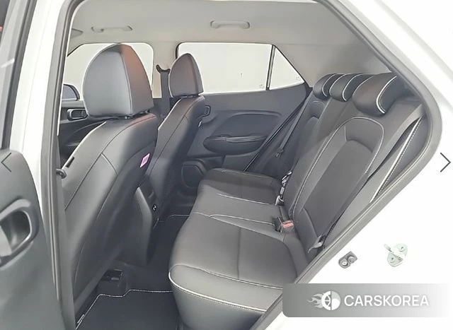 Hyundai Venue 2025 Белый из Кореи, фото 3