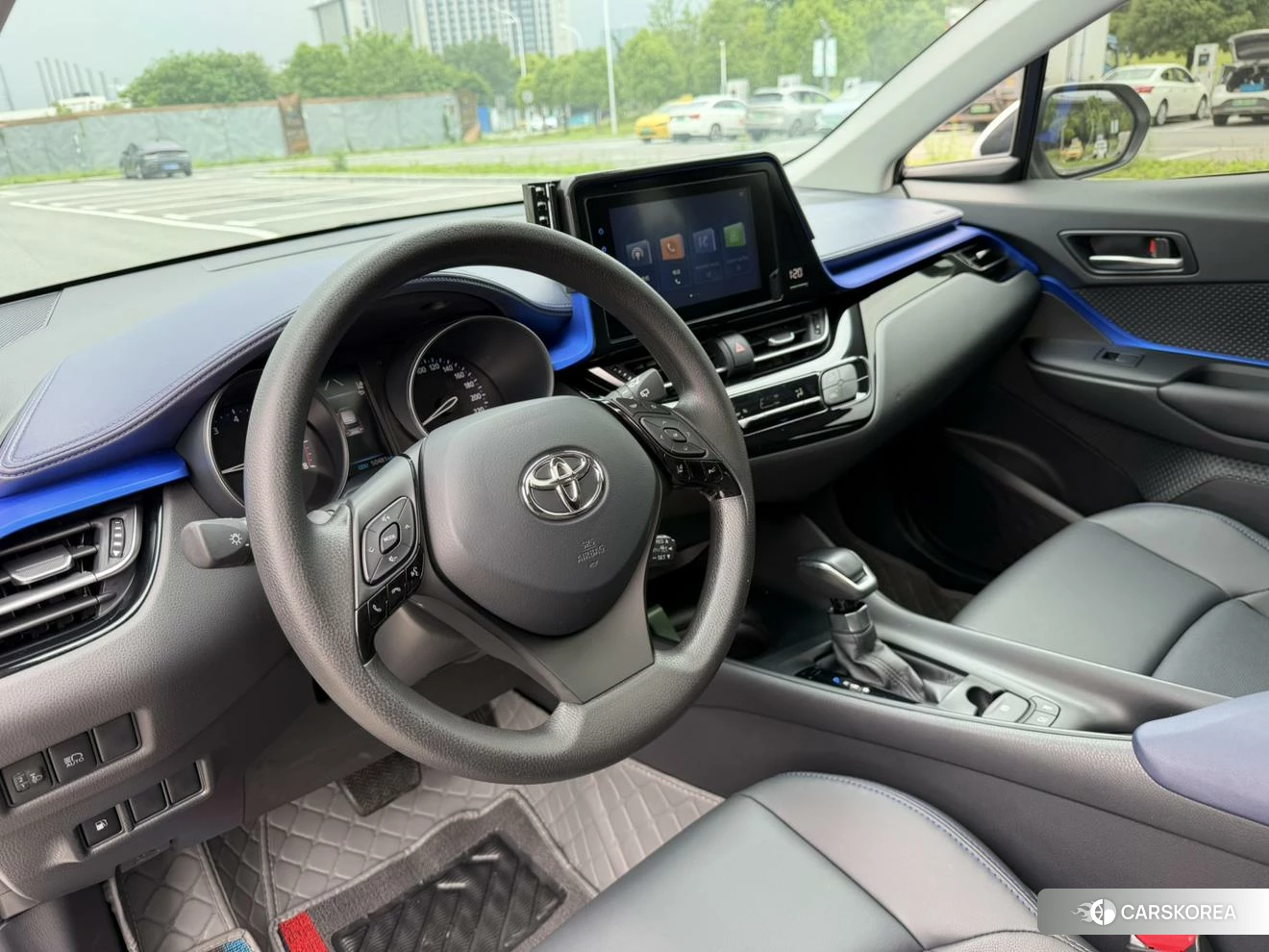Toyota C-HR 2022 Белый из Китая, фото 3