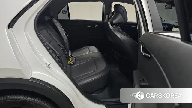 Kia Di All New Niro EV 2023 Белый из Кореи, фото 3