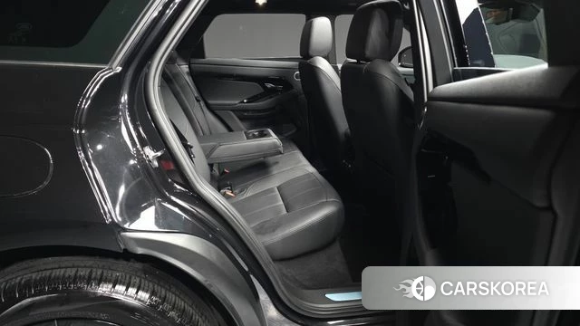 Land Rover Range Rover Evoque 2nd Generation 2025 Черный из Кореи, фото 3