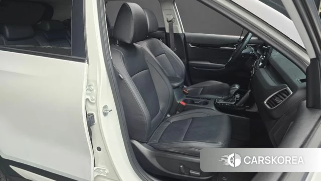 Kia Seltos 2021 Белый из Кореи, фото 3