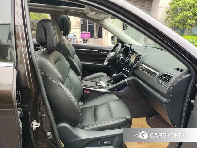 Renault Coreo 2018 Коричневый из Китая, фото 3