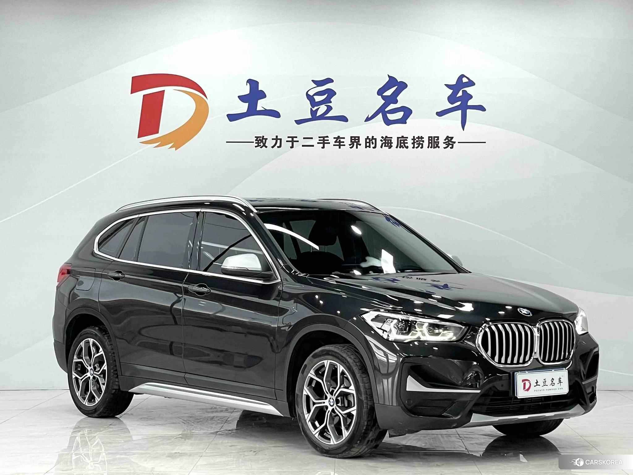BMW X1 2021 Черный из Китая, фото 3