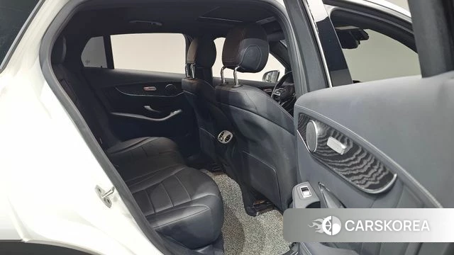 Mercedes-Benz GLC-Class X253 2023 Белый из Кореи, фото 3