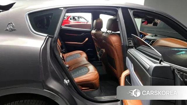 Maserati Levante 2020 Серый из Кореи, фото 3