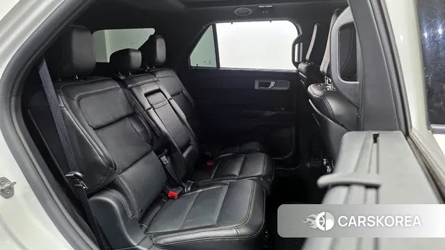 Ford Explorer 6th Generation 2020 Белый из Кореи, фото 3