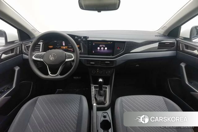 Volkswagen Lavida 2024 Белый из Китая, фото 3