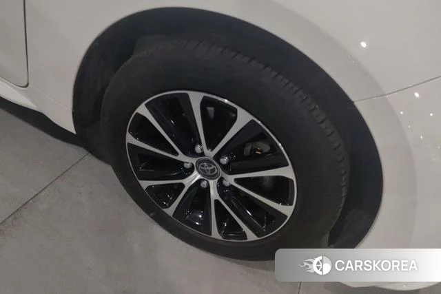 Toyota Lei Ling 2024 Белый из Китая, фото 3