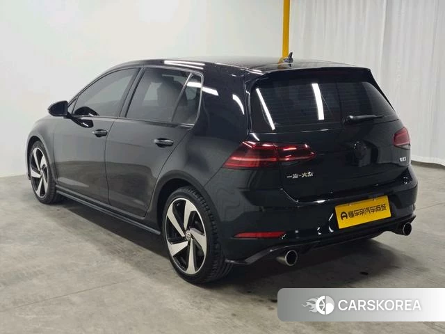 Volkswagen Golf GTI 2019 Черный из Китая, фото 3