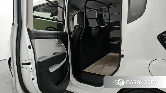 Kia The New Kia Ray 2023 Белый из Кореи, фото 3