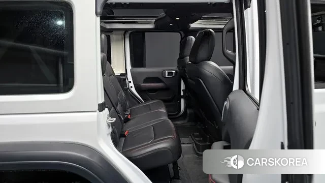 Jeep Wrangler (JL) 2024 Белый из Кореи, фото 3