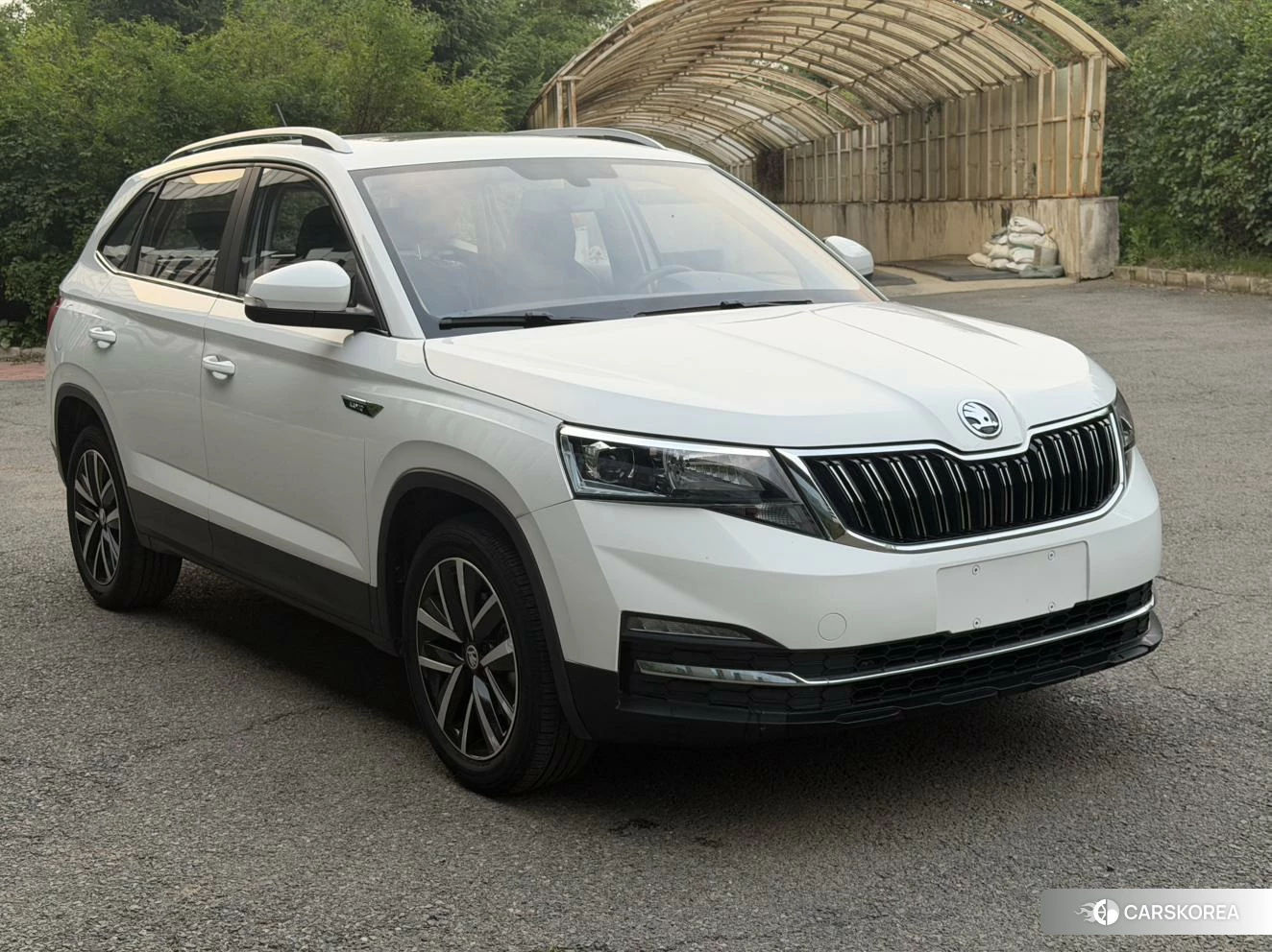 Skoda Komick 2022 Белый из Китая, фото 3